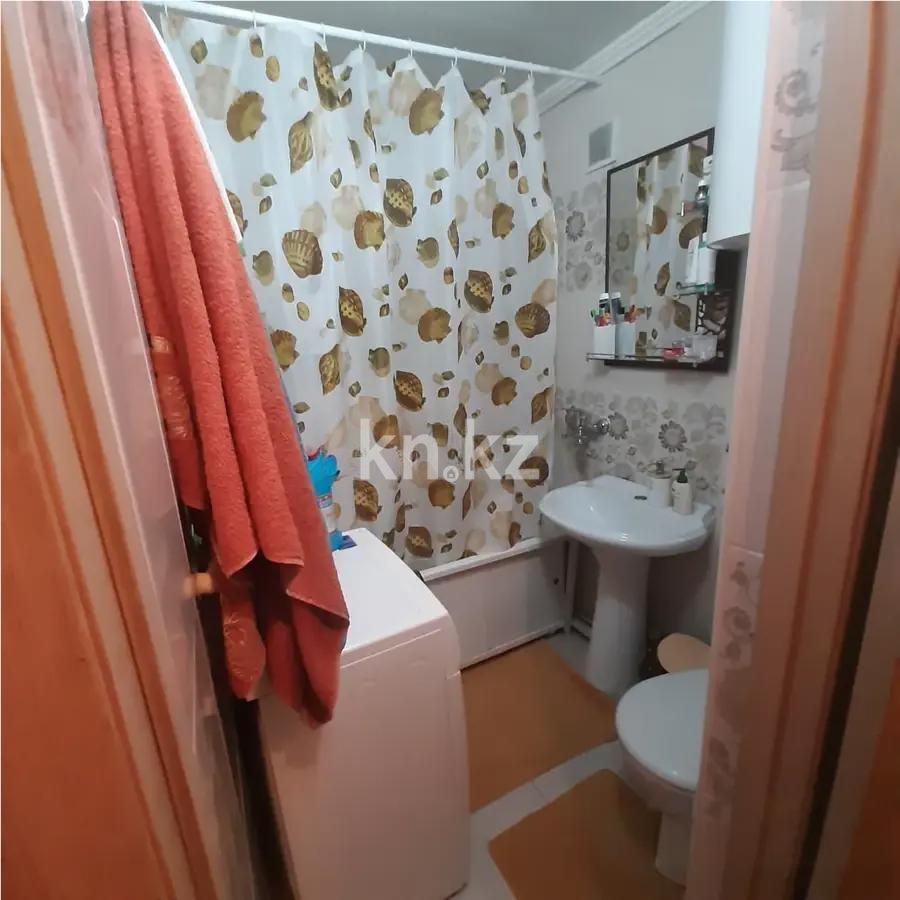 Продажа 2-комнатной квартиры, 44 м², ул. Жекибаева, дом  138 в Караганде - фото 4
