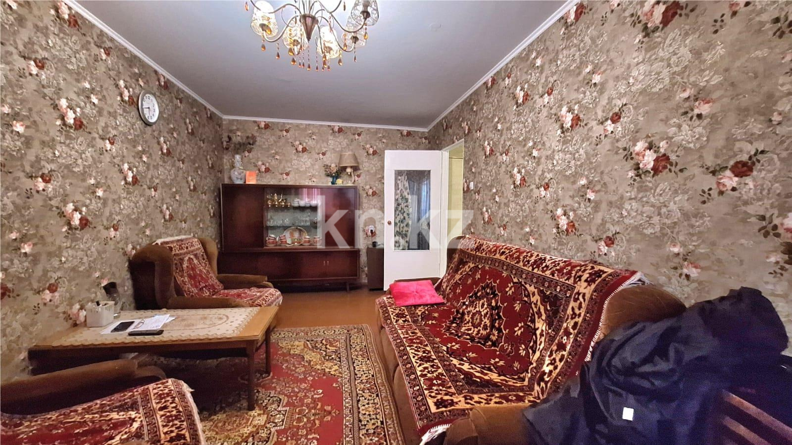 Продажа 2-комнатной квартиры, 50 м², мкр-н 18 в Караганде - фото 2