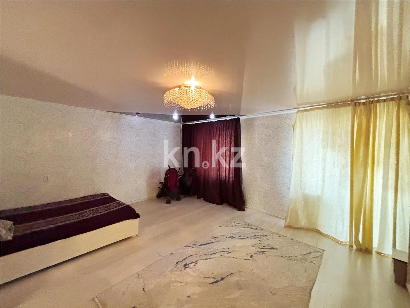 Продажа 3-комнатной квартиры, 79 м², ул. Гапеева, дом  1 в Караганде - фото 5