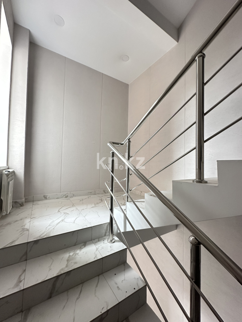 Продажа 2-комнатной квартиры, 71.6 м², мкр. Гульдер-1, дом  3а в Караганде - фото 10