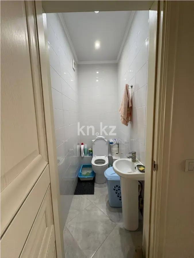 Продажа 2-комнатной квартиры, 70 м², пр. Кабанбай батыра, дом  48 в Астане - фото 5