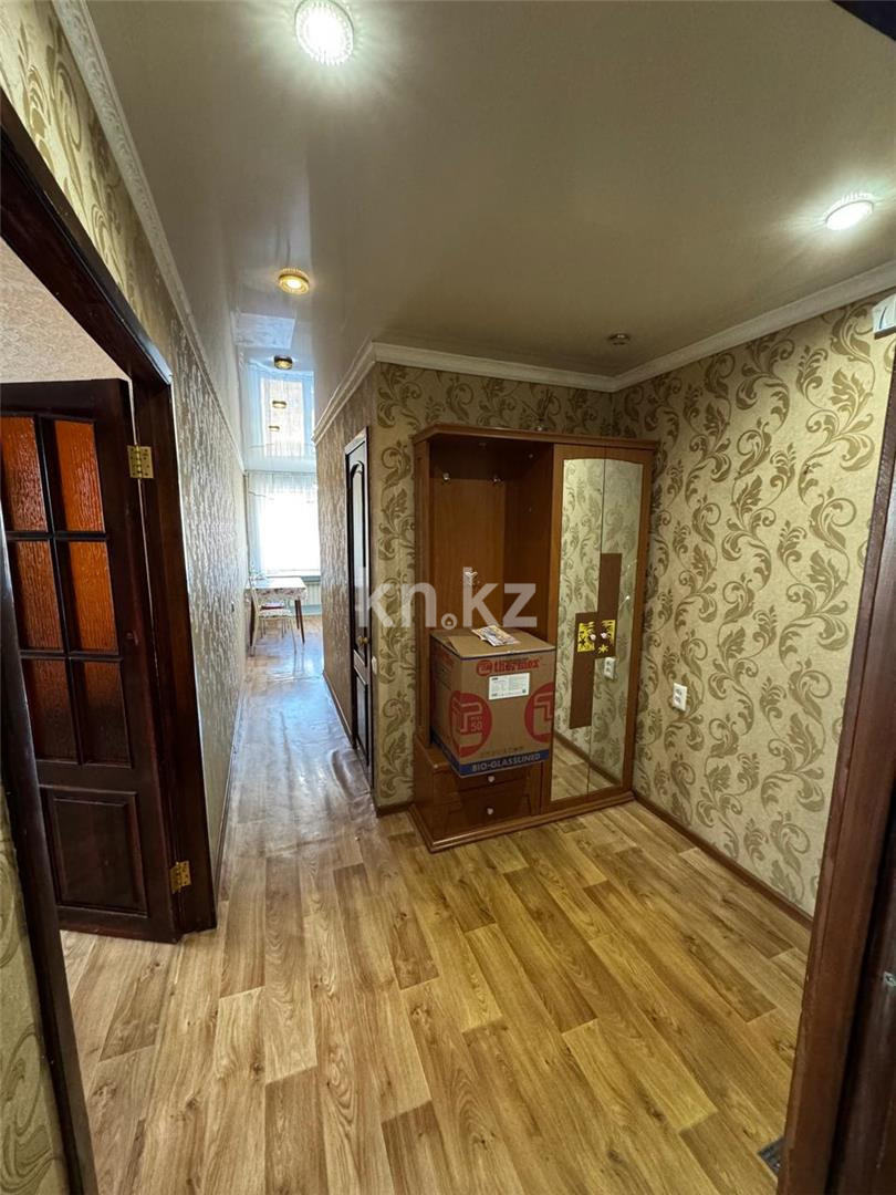 Продажа 3-комнатной квартиры, 57 м², пр. Бухар-жырау в Караганде - фото 14