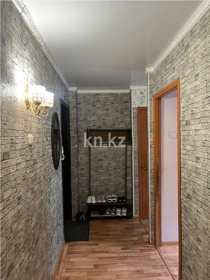 Продажа 3-комнатной квартиры, 57 м², мкр-н 12, дом  30 в Караганде - фото 6