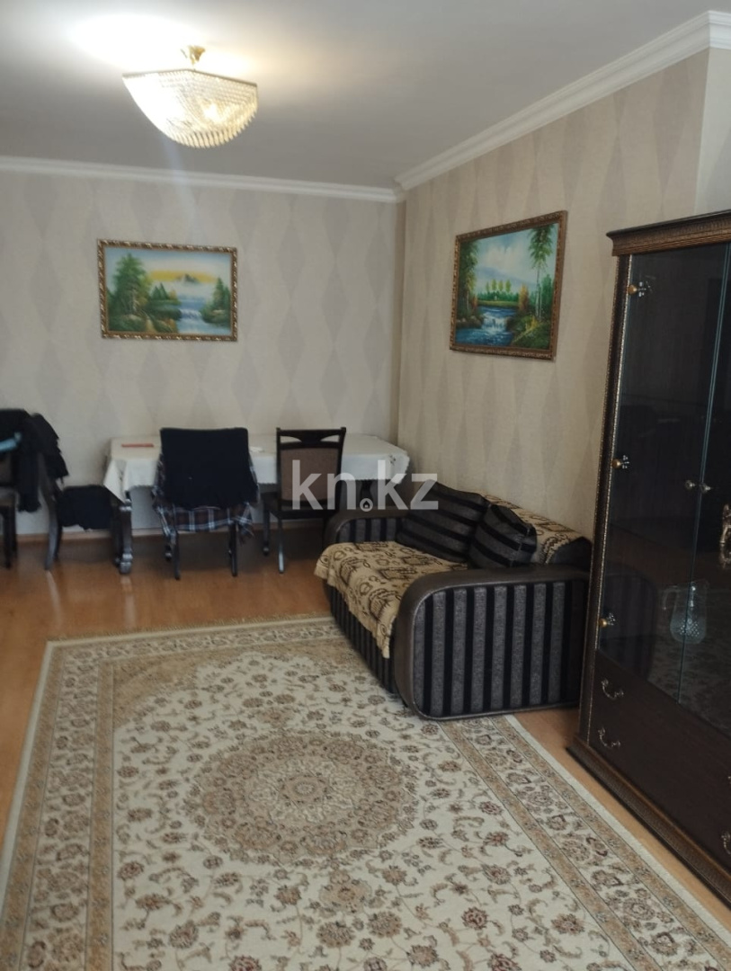 Аренда 2-комнатной квартиры, 72 м² в Астане