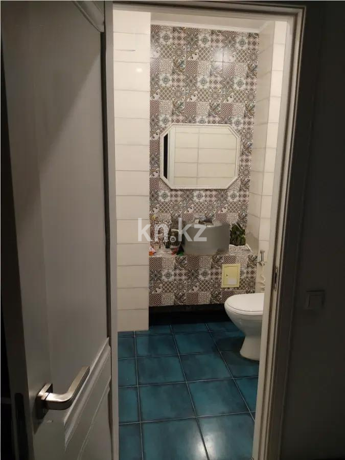 Продажа 4-комнатной квартиры, 100 м², пр. Кошкарбаева, дом  45 в Астане - фото 6