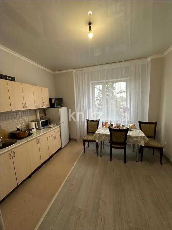 Продажа 4-комнатной квартиры, 105 м², пр. Тлендиева, дом  44/1 в Астане - фото 5