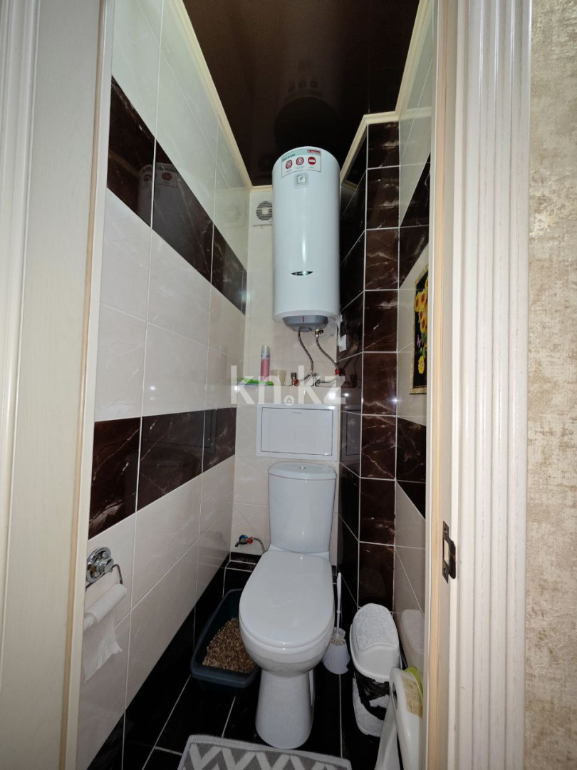 Продажа 3-комнатной квартиры, 62 м², мкр-н Голубые Пруды в Караганде - фото 11