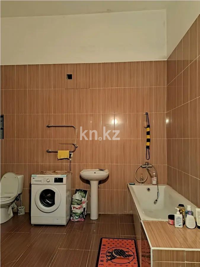 Продажа 2-комнатной квартиры, 67.5 м², ул. Толе би, дом  273/5 в Алматы - фото 4