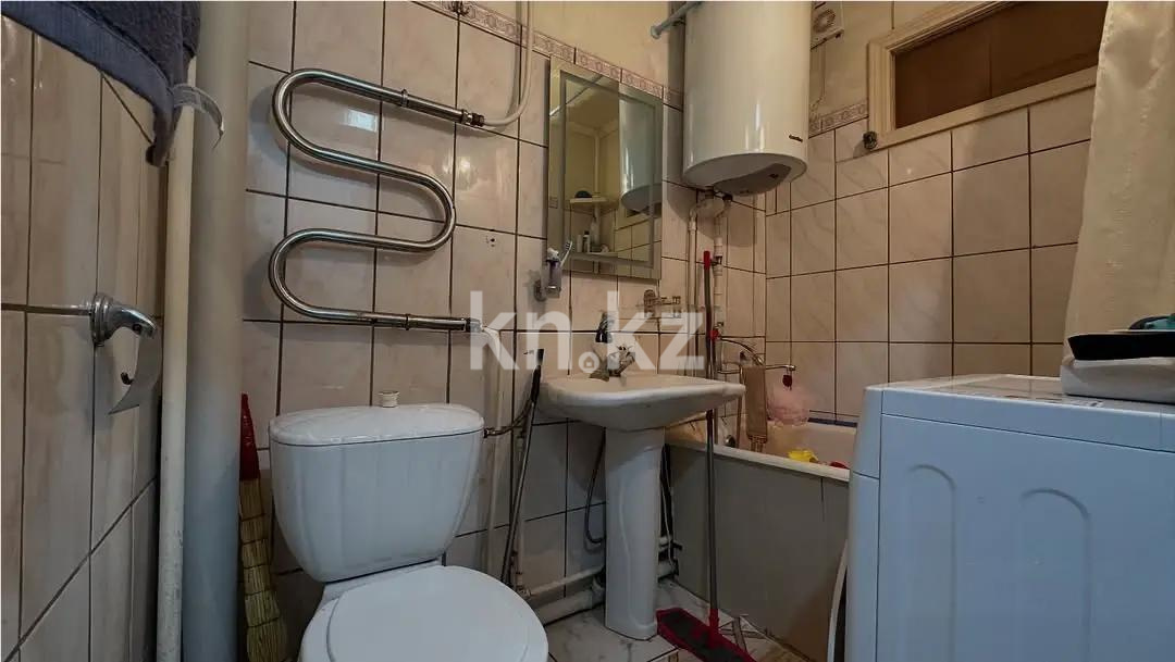 Продажа 3-комнатной квартиры, 47 м², ул. Ленинградская, дом  75а в Шахтинске - фото 4