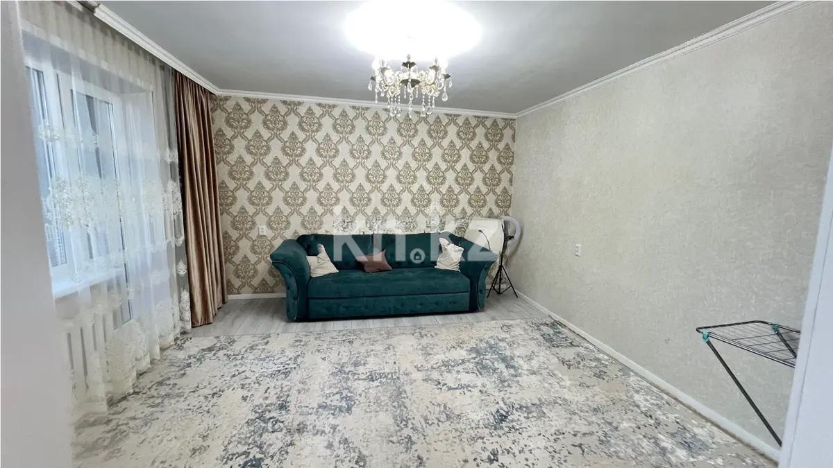 Продажа 4-комнатной квартиры, 80 м², мкр-н Степной-3, дом  3/2 в Караганде