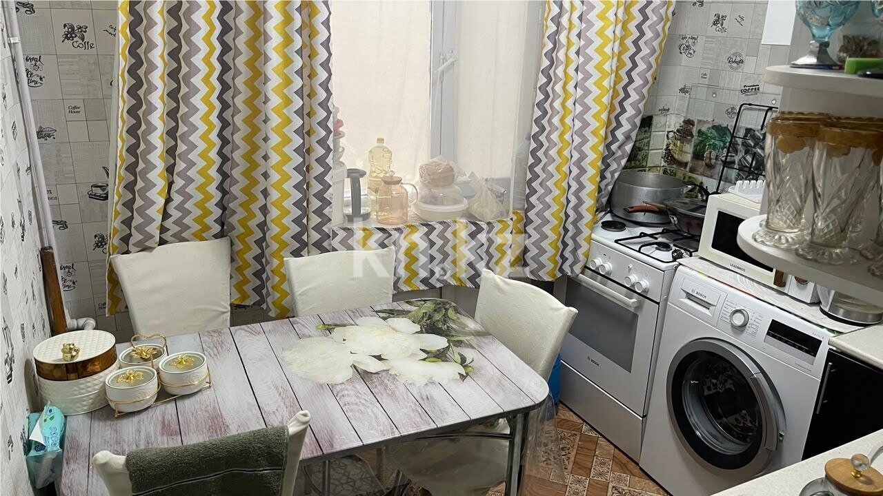 Продажа 4-комнатной квартиры, 61 м² в Караганде - фото 6