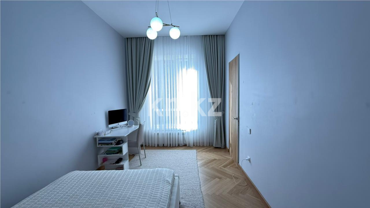 Продажа 5-комнатной квартиры, 155 м², ул. Жошы хана в Астане - фото 13