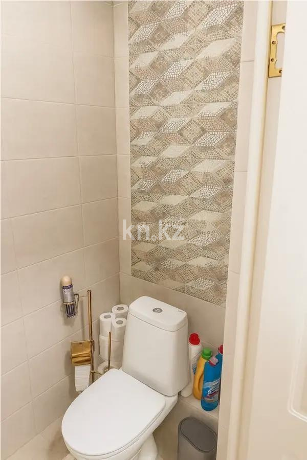 Продажа 2-комнатной квартиры, 68 м², ул. Афцинао, дом  4 в Алматы - фото 5