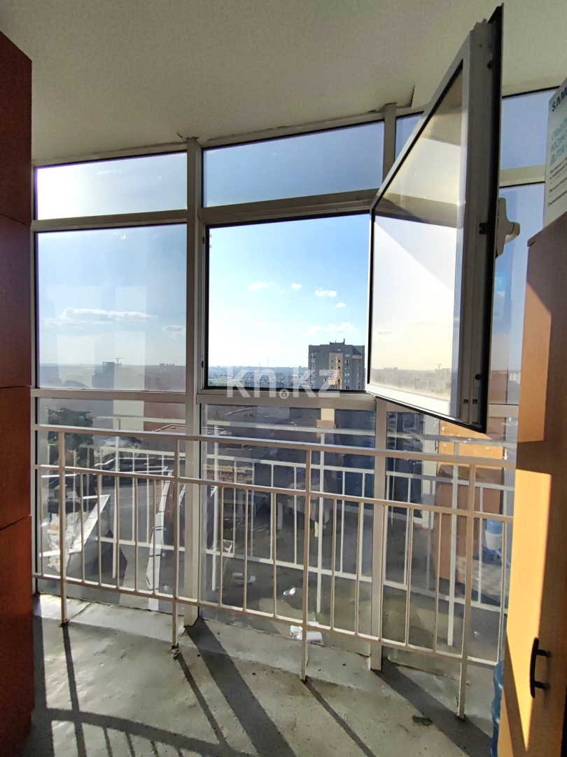 Продажа 4-комнатной квартиры, 122 м², пр. Республики, дом  40 в Караганде - фото 25