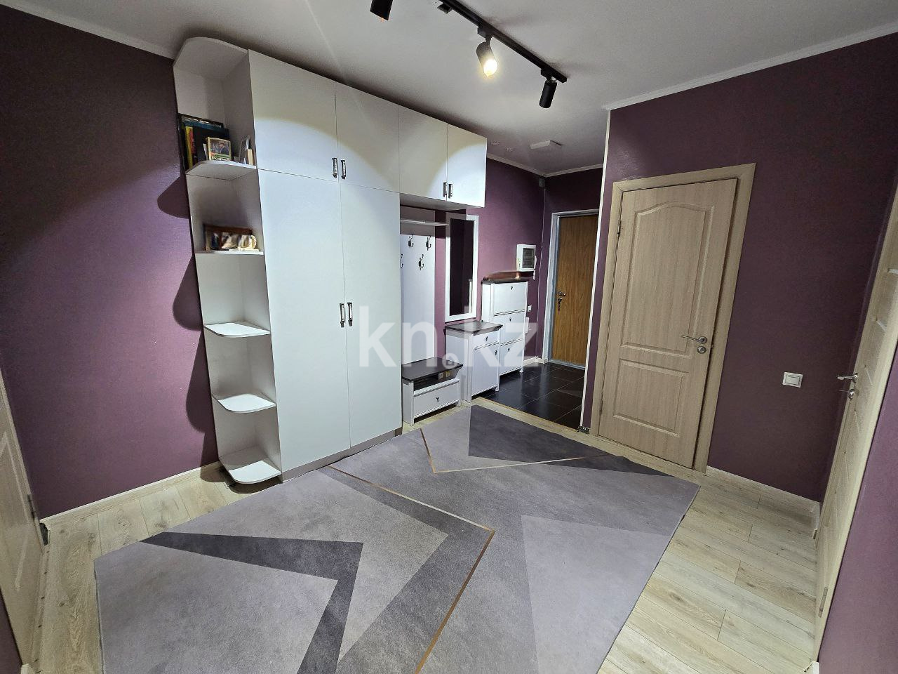 Продажа 2-комнатной квартиры, 71.5 м² в Алматы - фото 10