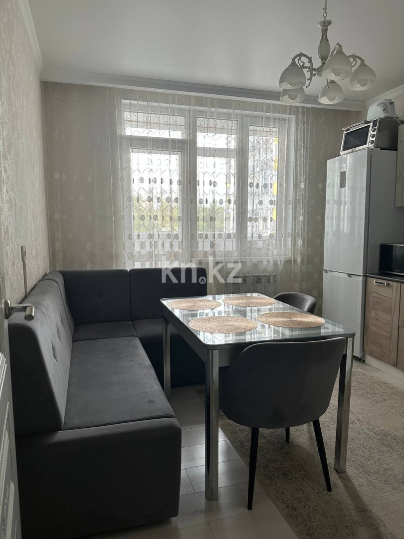 Аренда 1-комнатной квартиры посуточно, 50 м², ул. Баишева, дом  28 в Алматы - фото 11