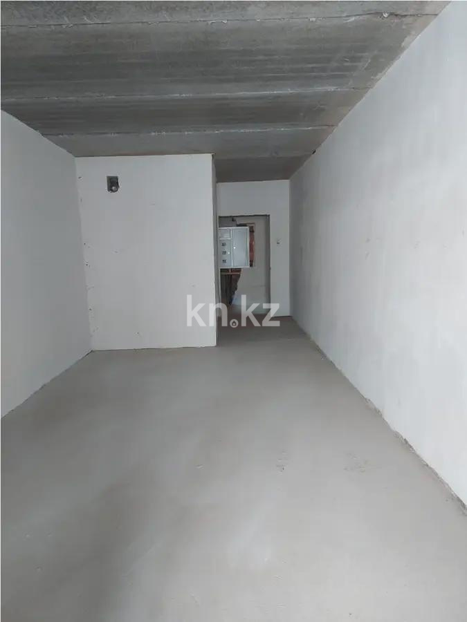 Продажа 1-комнатной квартиры, 30.3 м², пр. Аль-Фараби, дом  76 в Астане