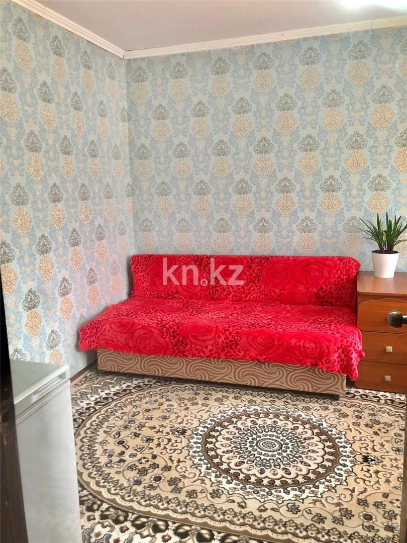 Продажа 4-комнатной квартиры, 61 м², мкр-н 15, дом  28 в Караганде - фото 6