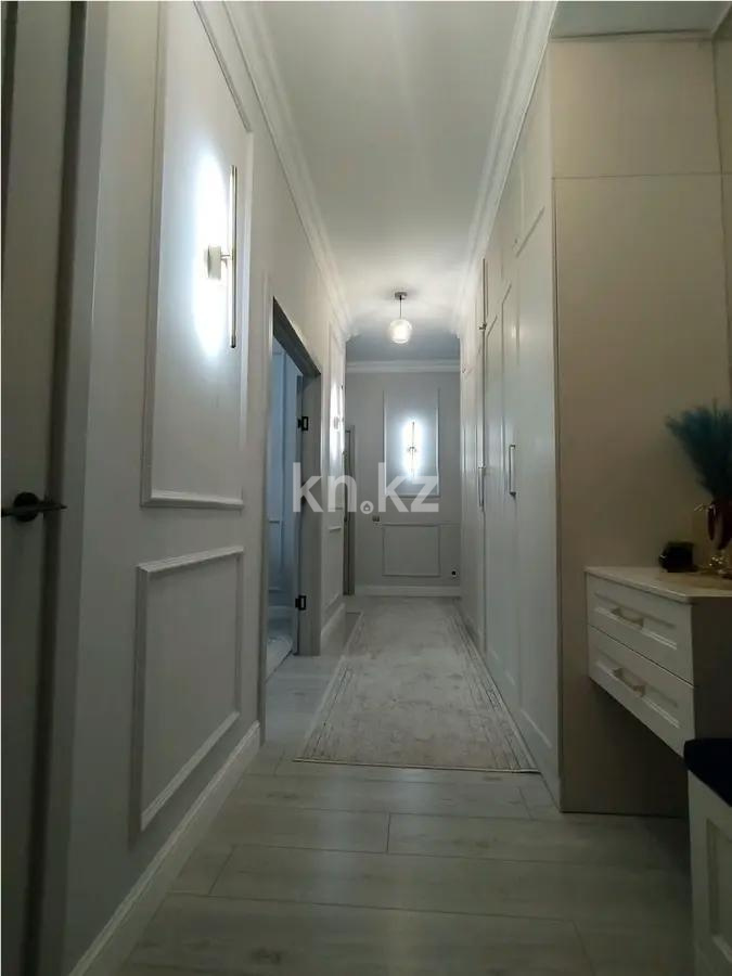 Продажа 3-комнатной квартиры, 93 м², ул. Орынбор, дом  10/1 в Астане