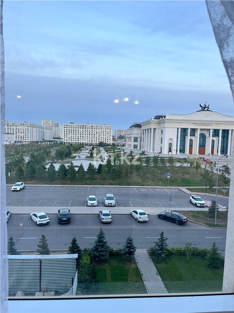 Продажа 3-комнатной квартиры, 65 м², ул. Куанышбаева в Астане - фото 12