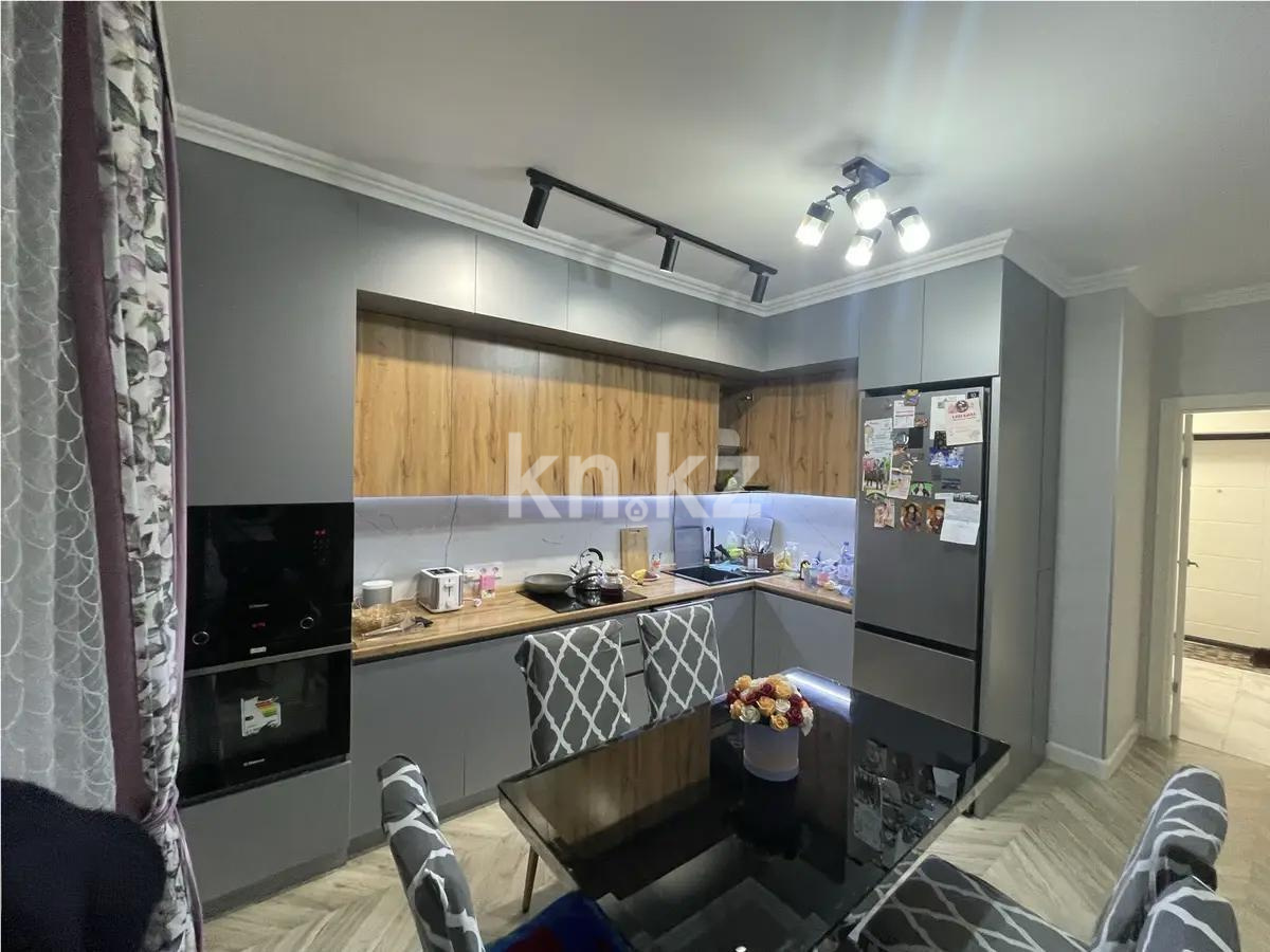 Продажа 2-комнатной квартиры, 72 м² в Алматы - фото 3