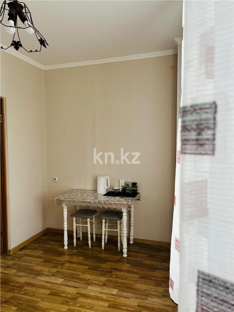 Продажа 1-комнатной квартиры, 54 м², пр. Республики в Караганде - фото 6
