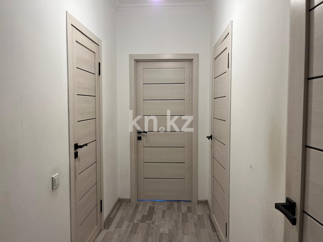 Продажа 2-комнатной квартиры, 56 м², мкр. Дарабоз, дом  83 в Алматы - фото 7