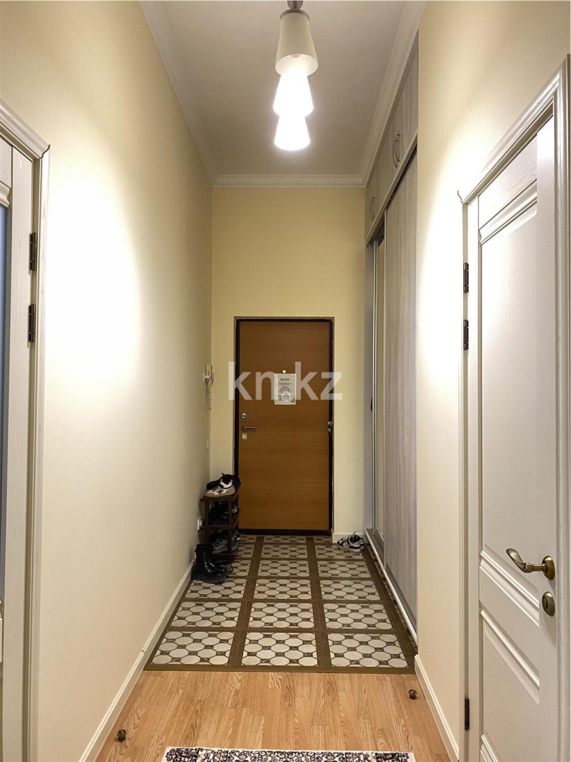 Продажа 2-комнатной квартиры, 63 м², ул. Храпатого в Астане - фото 15