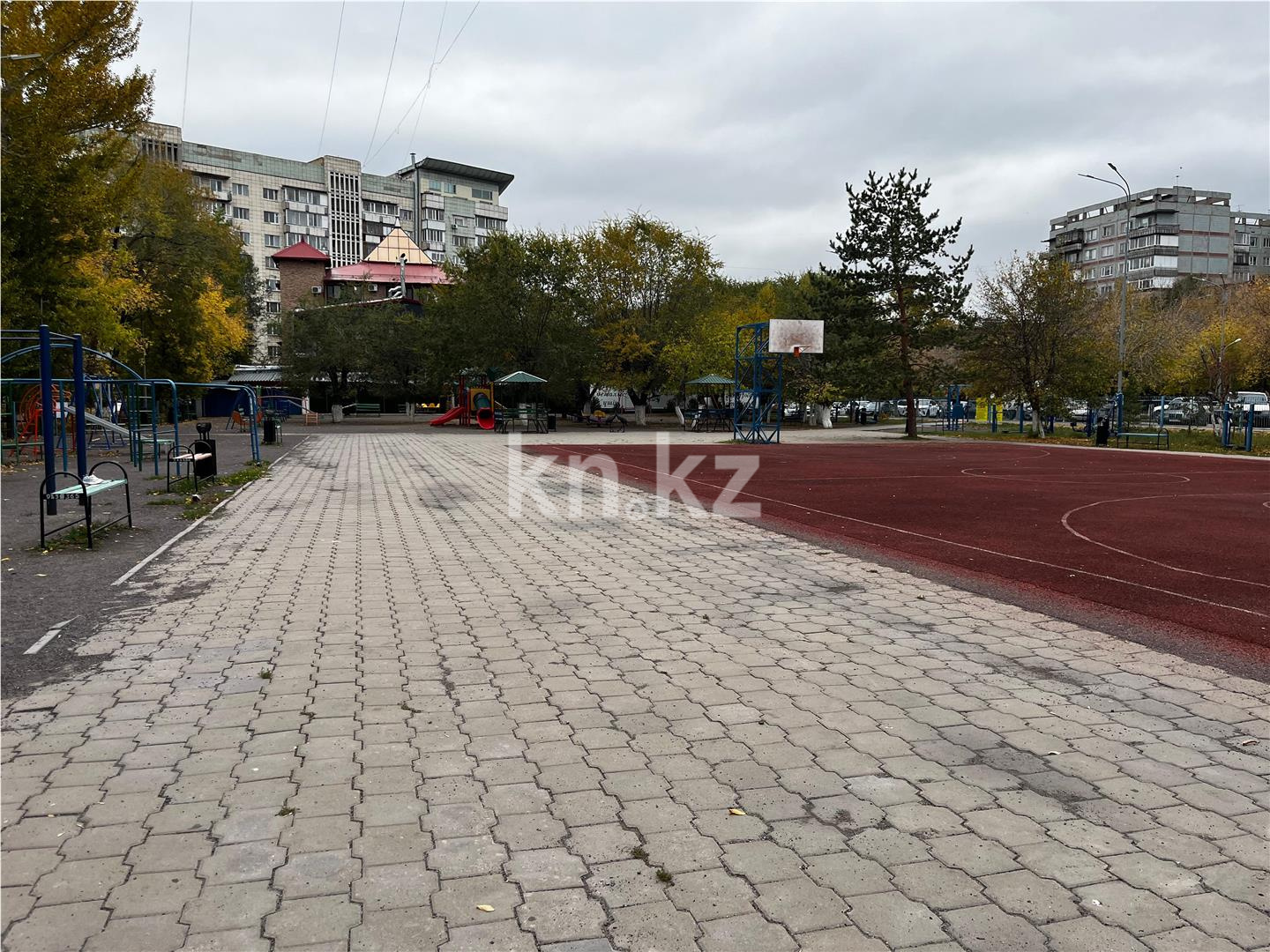 Продажа 3-комнатной квартиры, 62 м², пр. Н. Абдирова в Караганде - фото 17