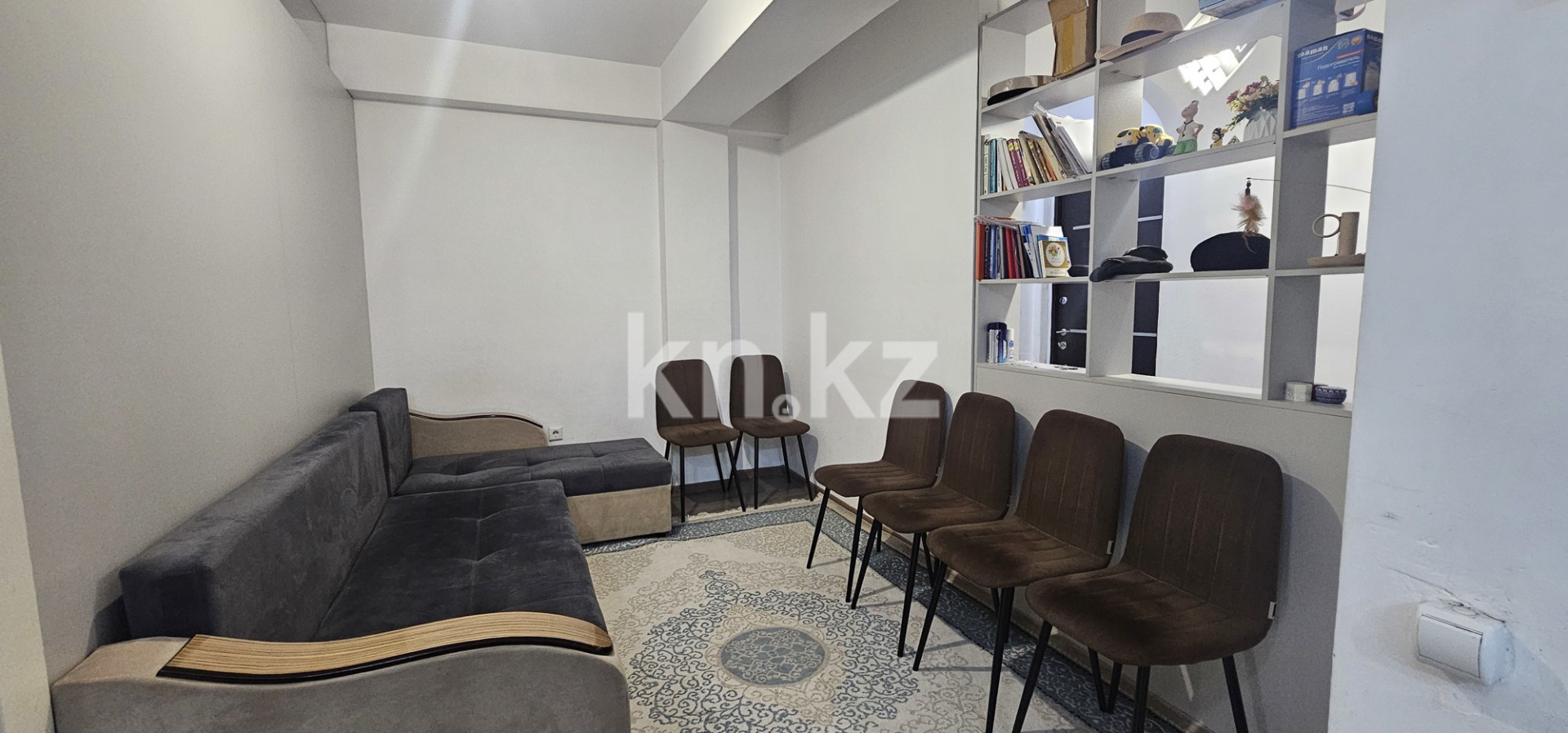 Продажа 2-комнатной квартиры, 65 м², ул. Толе би в Алматы - фото 12
