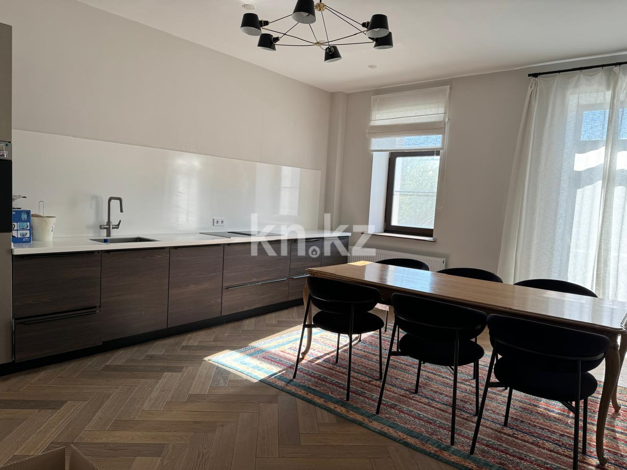Аренда 5-комнатного дома, 380 м², ул. Кыз-Жибек в Астане - фото 10