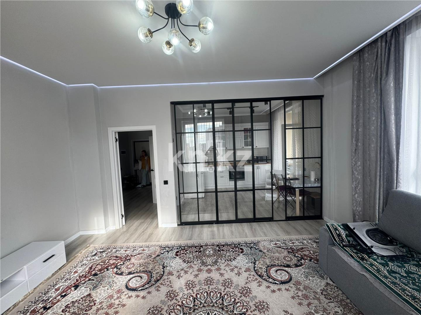 Продажа 2-комнатной квартиры, 60 м², ул. Асфендиярова в Астане - фото 2