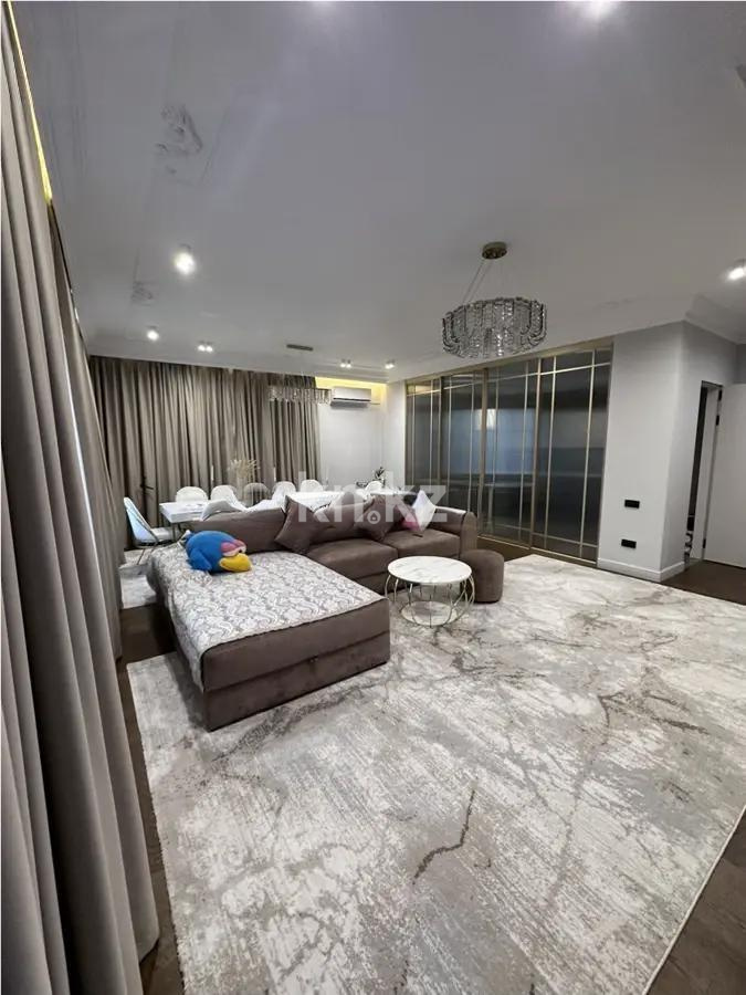 Продажа 3-комнатной квартиры, 178 м², ул. Гейдара Алиева, дом  3 в Астане