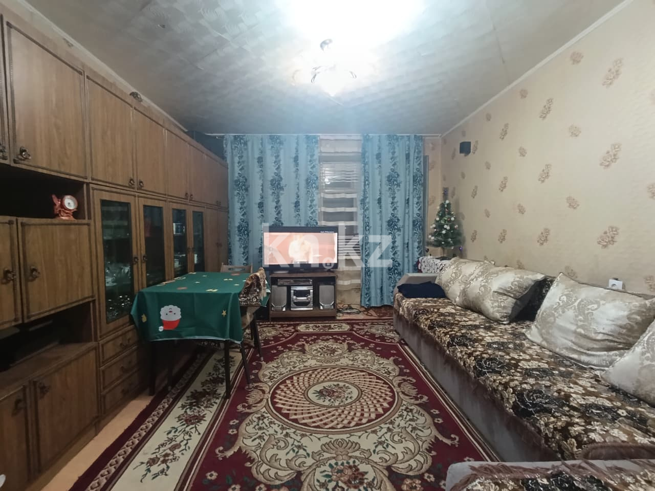 Продажа 4-комнатной квартиры, 75 м² в Караганде