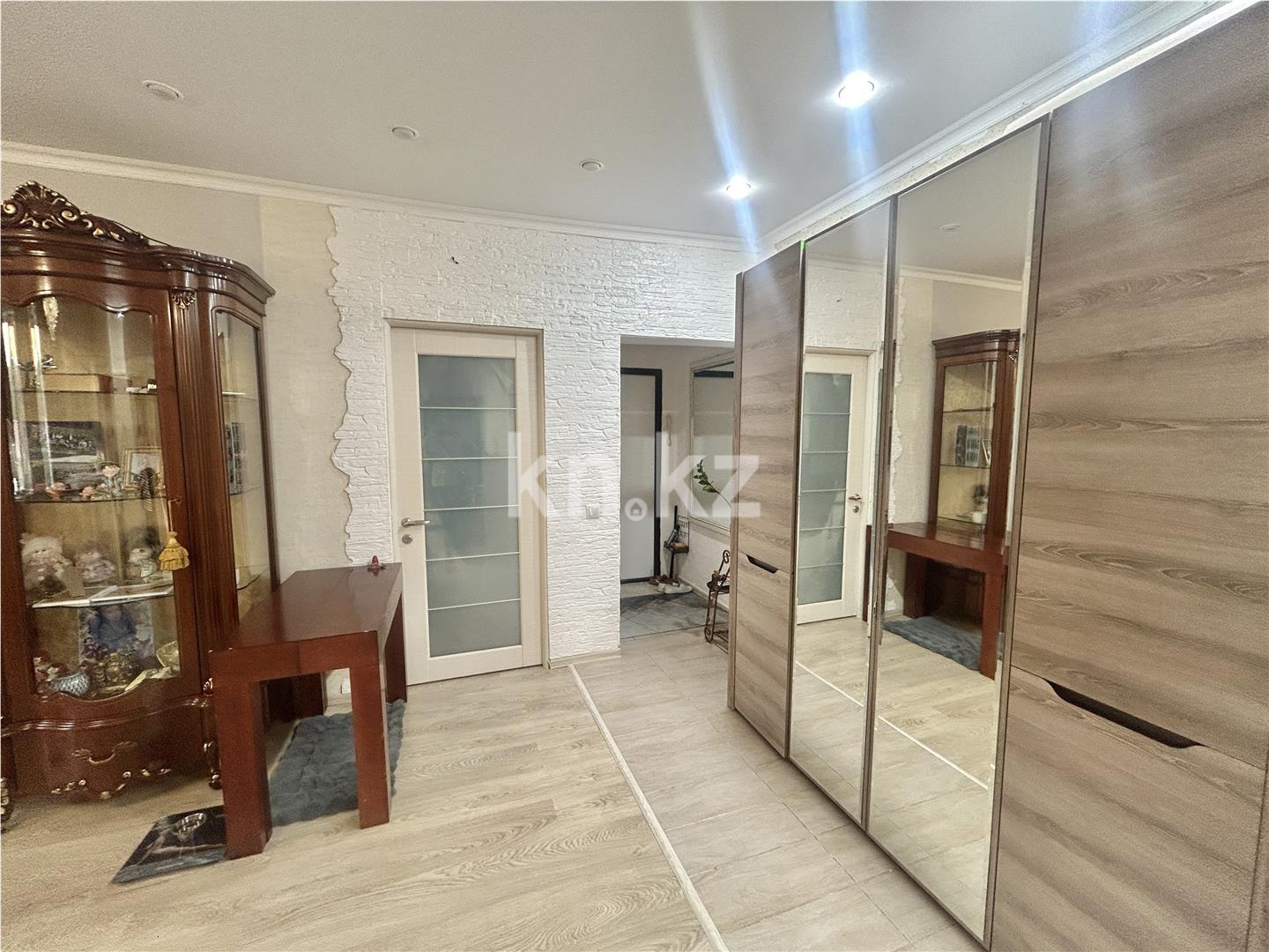 Продажа 3-комнатной квартиры, 80 м² в Караганде - фото 15