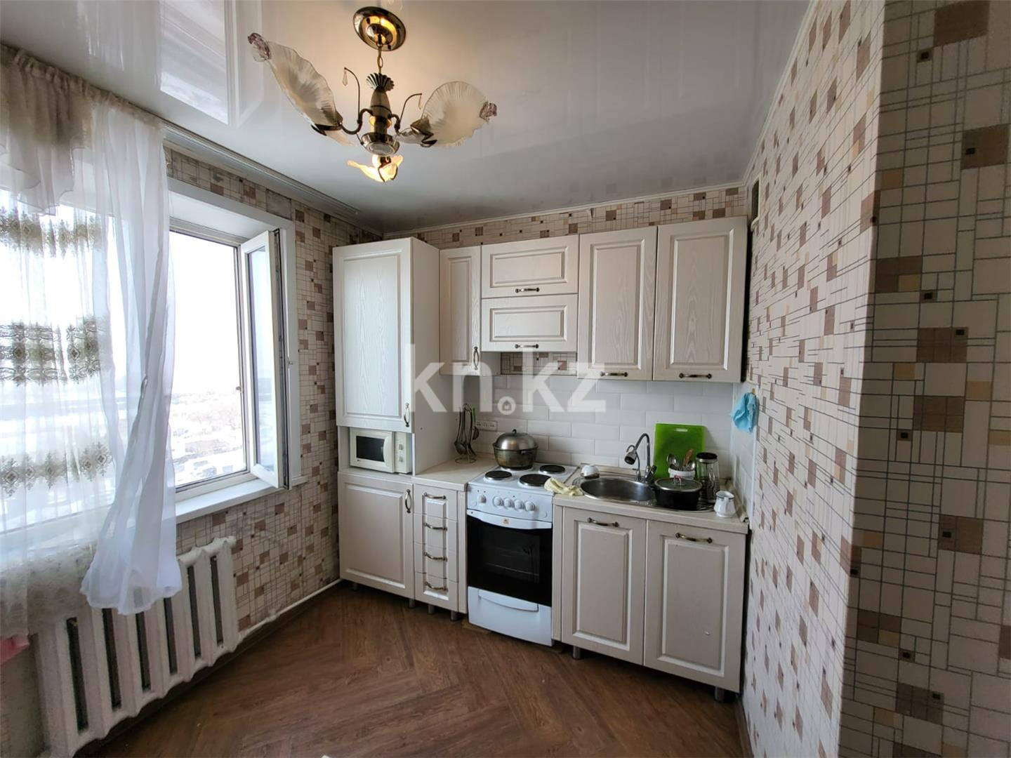 Продажа 1-комнатной квартиры, 33 м², мкр-н 16 в Караганде - фото 3