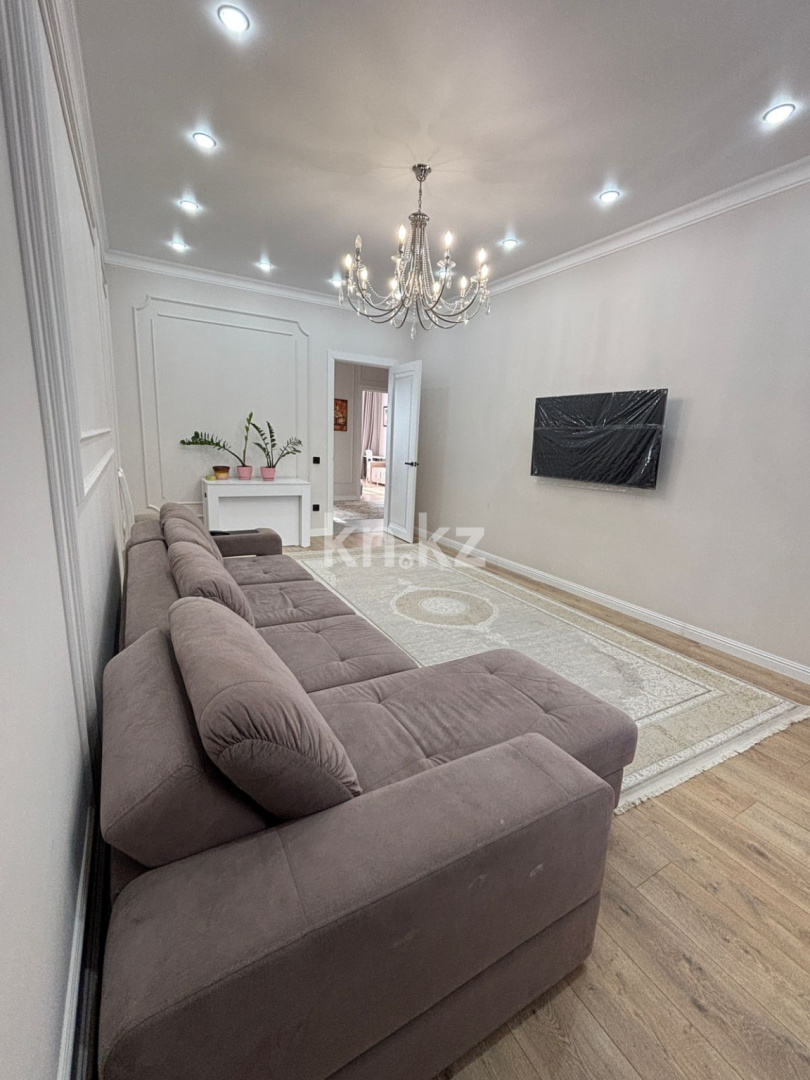 Аренда 3-комнатной квартиры, 100 м² в Астане