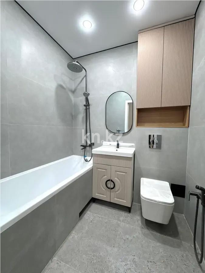 Продажа 2-комнатной квартиры, 65 м² в Алматы - фото 4