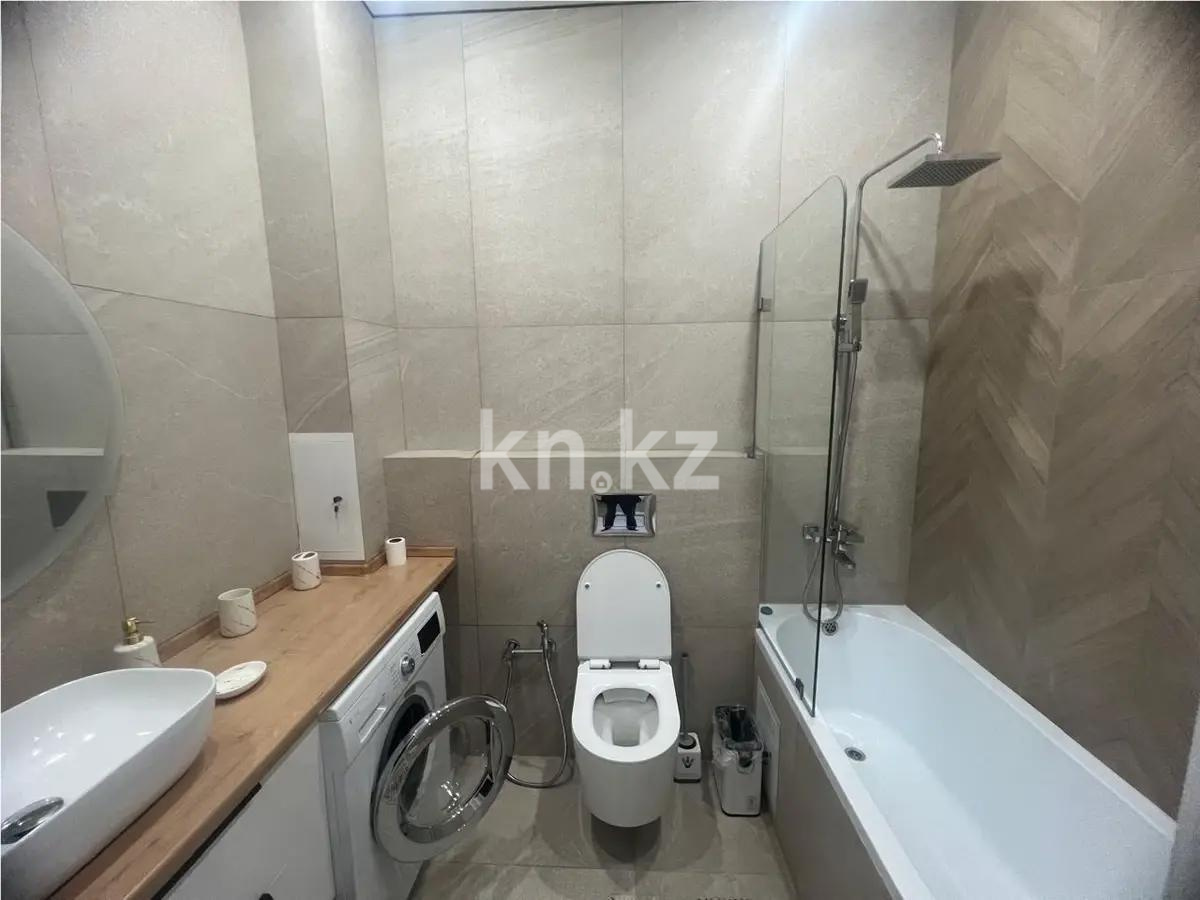 Продажа 2-комнатной квартиры, 65.2 м² в Астане - фото 4