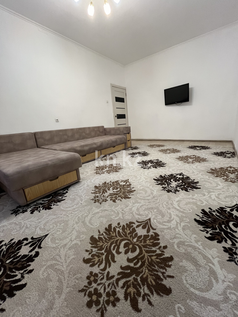 Продажа 1-комнатной квартиры, 40 м², мкр-н Айнабулак-4, дом  178 в Алматы - фото 2