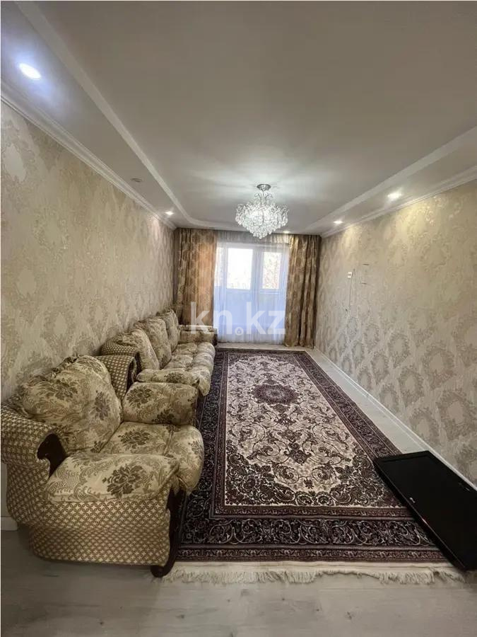 Продажа 3-комнатной квартиры, 60 м², мкр-н Аксай-2, дом  18 в Алматы