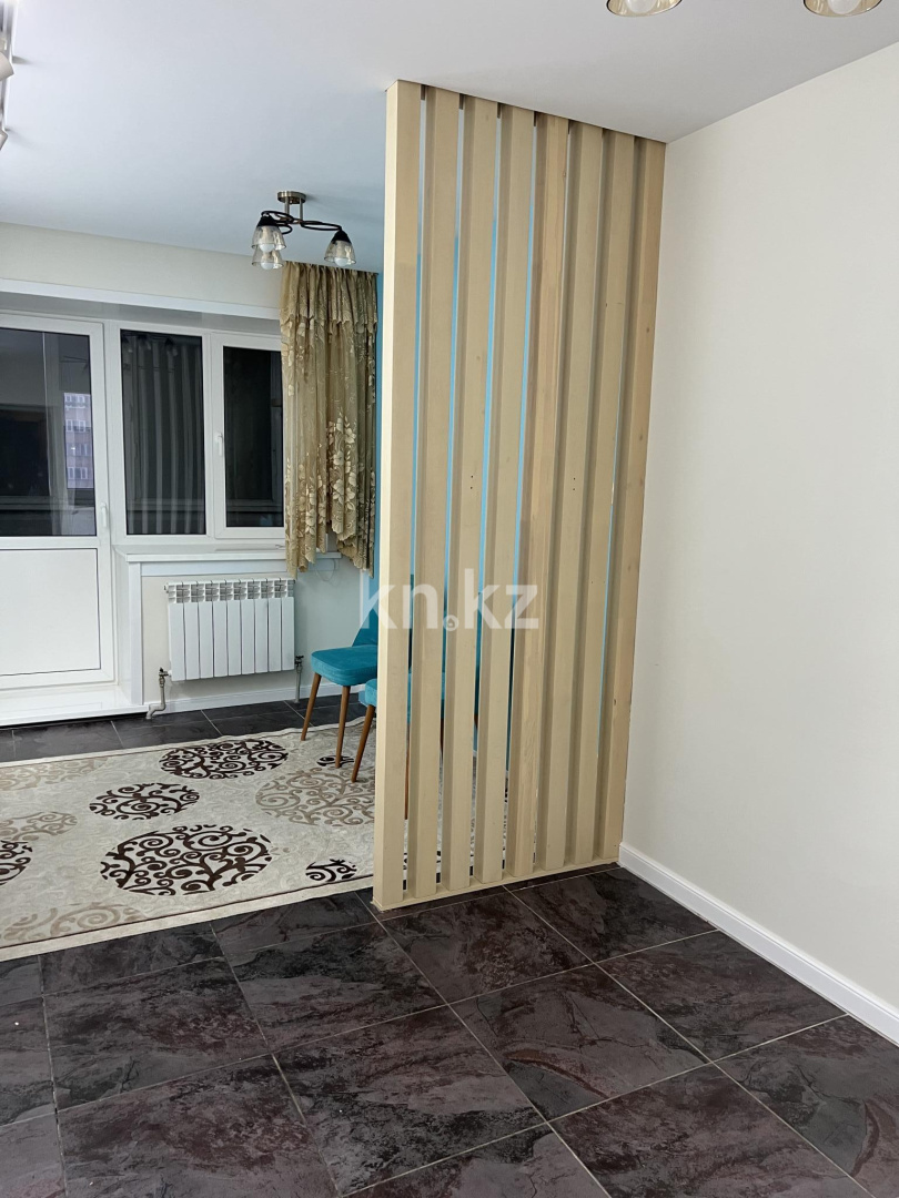 Продажа 4-комнатной квартиры, 161 м², ул. Аманжолова, дом  32/1 - пр. Кошкарбаева в Астане - фото 9