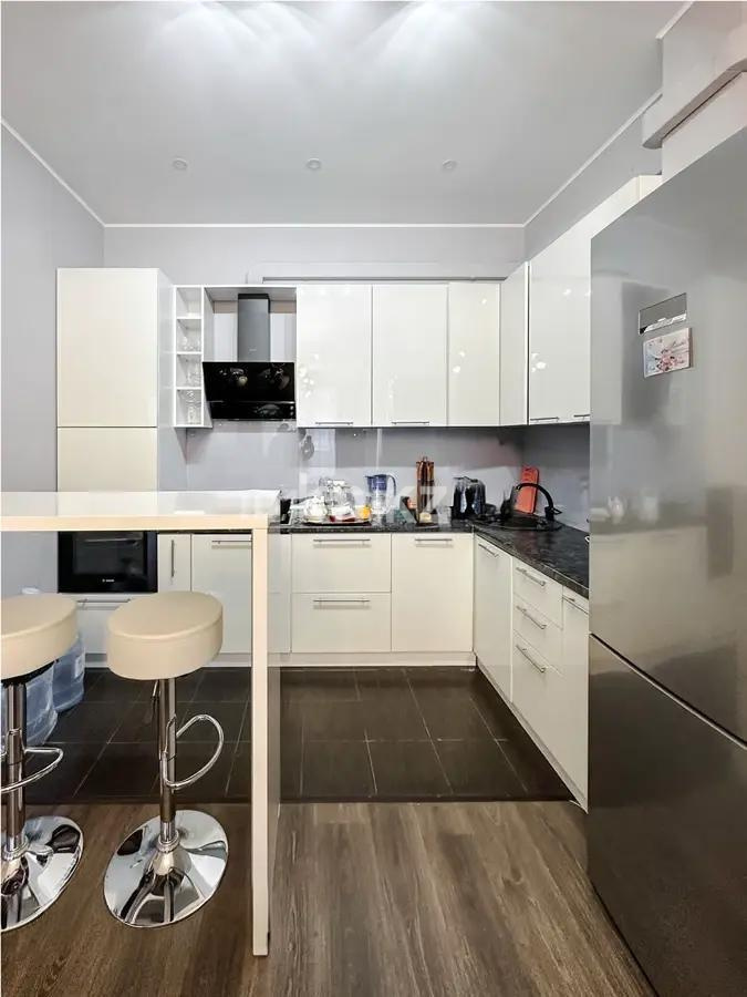 Продажа 2-комнатной квартиры, 76.8 м² в Алматы - фото 2