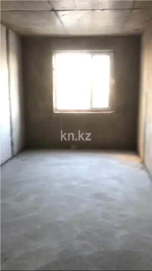 Продажа 1-комнатной квартиры, 39 м², ул. Е-128, дом  5 стр в Астане