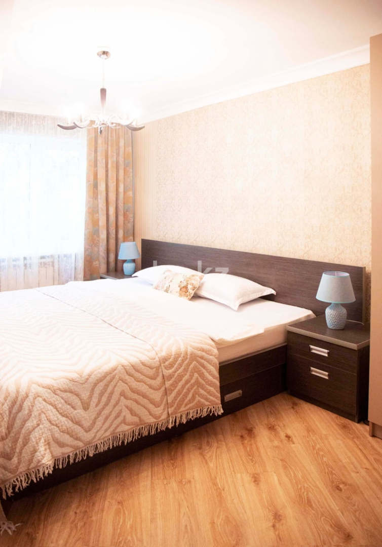 Аренда 3-комнатной квартиры посуточно, 62 м² в Алматы - фото 2