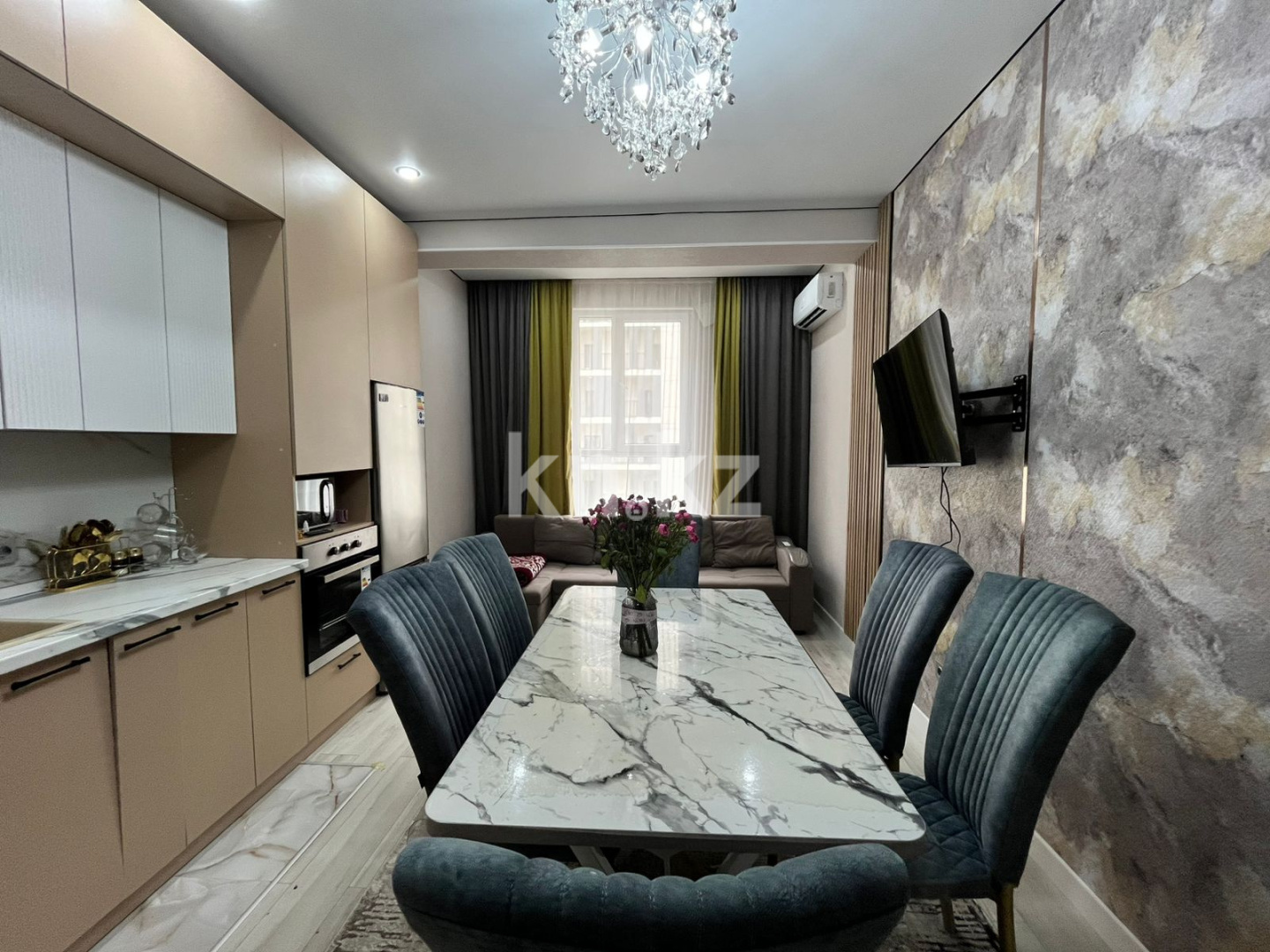 Аренда 2-комнатной квартиры посуточно, 50.6 м², пр. Райымбека, дом  348/1 - ул. Емцова в Алматы - фото 2