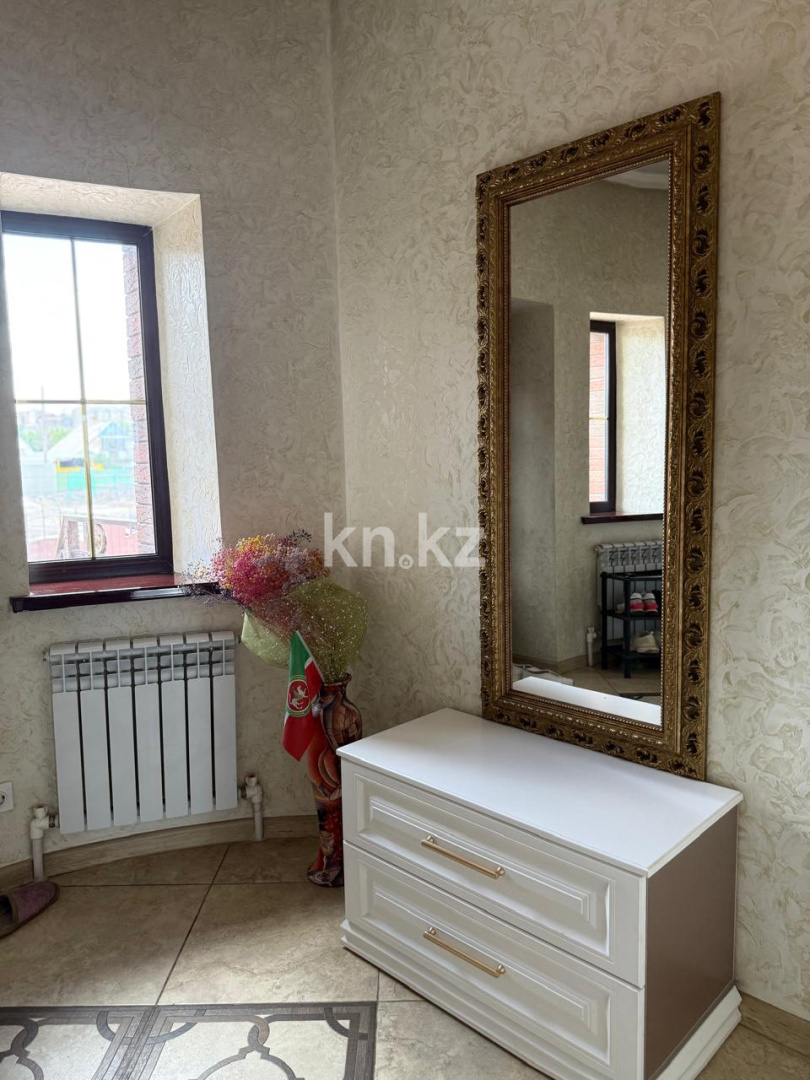 Продажа 5-комнатного дома, 300 м², ул. Космонавтов в Караганде - фото 13