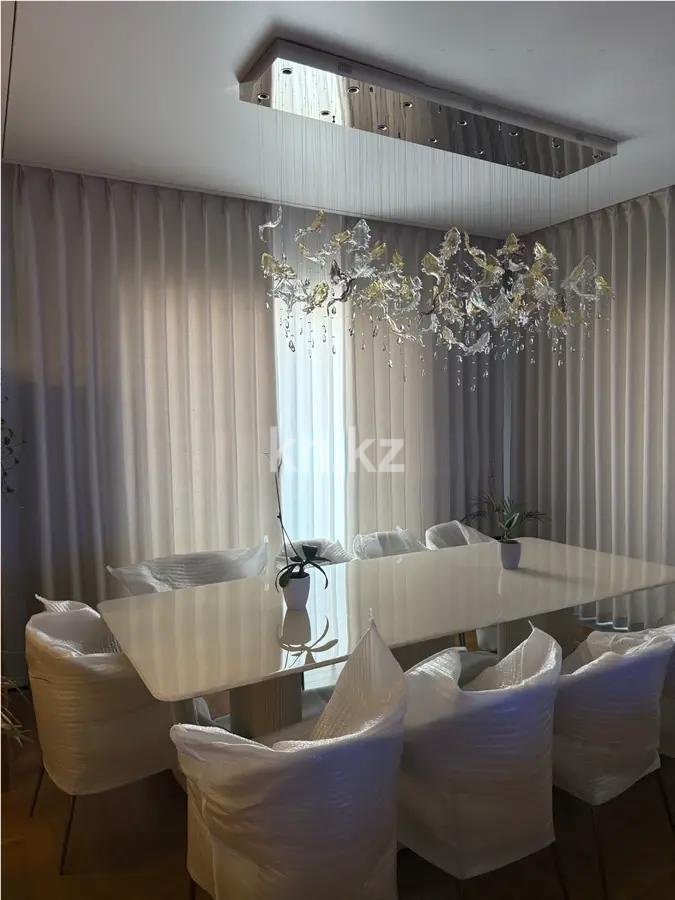 Продажа 5-комнатной квартиры, 222.5 м², ул. Кажымукана, дом  101/1 в Алматы