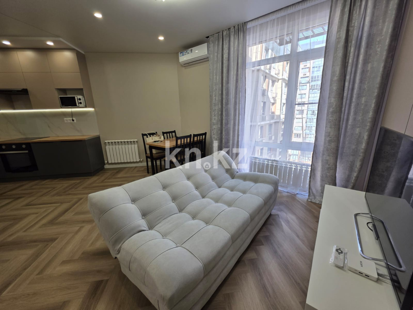 Аренда 1-комнатной квартиры, 42.1 м² в Алматы