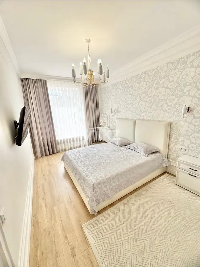 Продажа 3-комнатной квартиры, 84 м², ул. Мухамедханова, дом  8 в Астане - фото 2